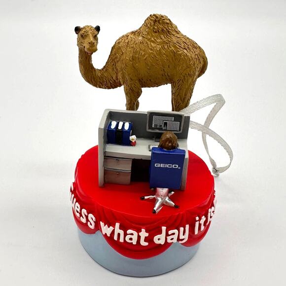 GEICO GUESS WHAT DAY IT IS LIMITED EDITION 2013 ORNAMENT WITH SOUND WORKING - Picture 4 of 12